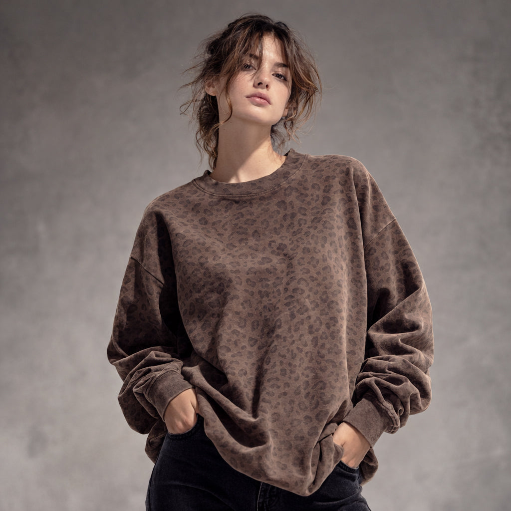 Customized Leopard Embroidered Sweatshirt